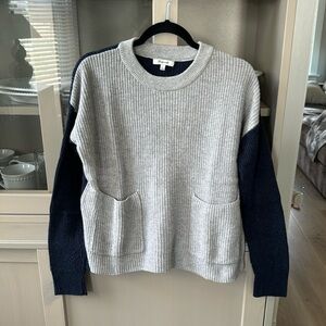 Madewell grey/navy blue sweater. Size S